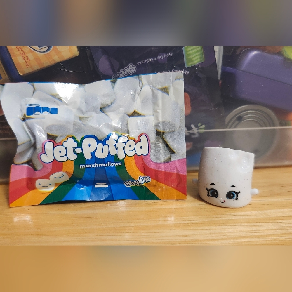 Shopkins Jet-Puffed Marshmallows Packaging with Rainbow Colors
